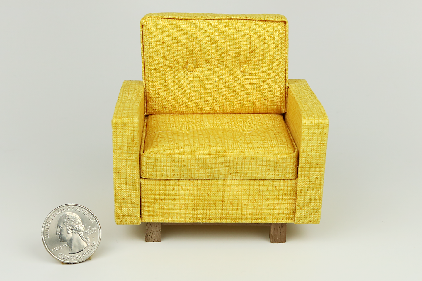 Mid-Century Modern Living Room in "Maize"