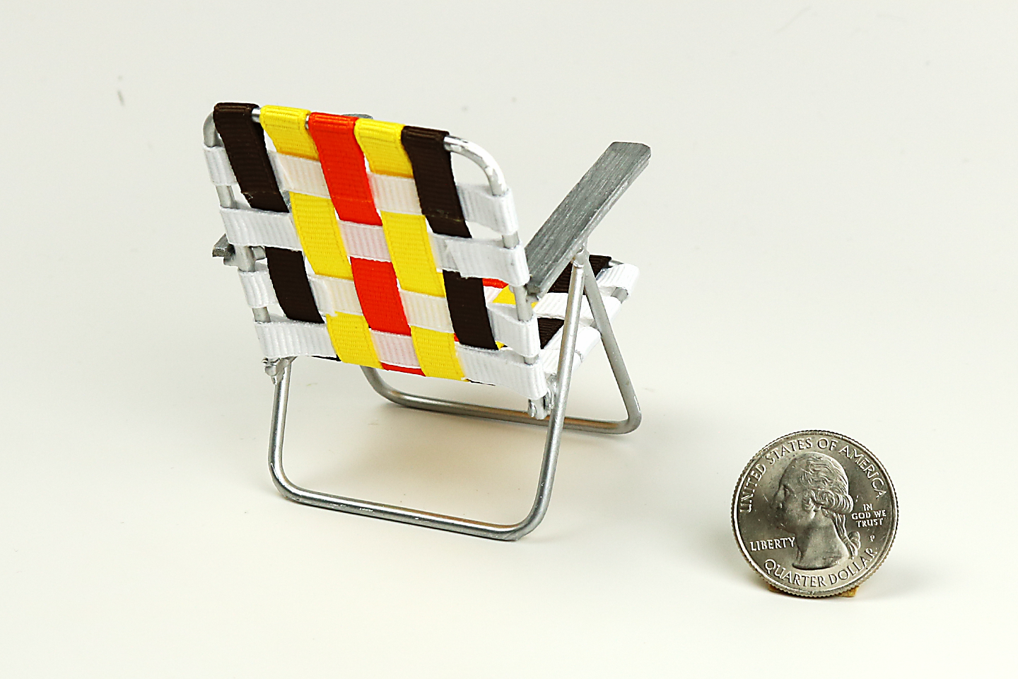 Woven Beach Chair in Retro
