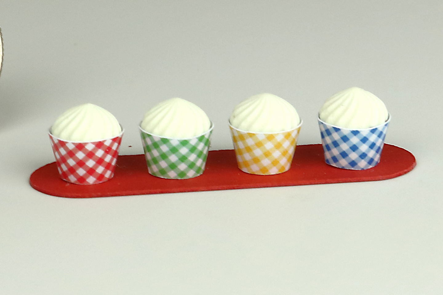 Party Gingham Cupcake Set