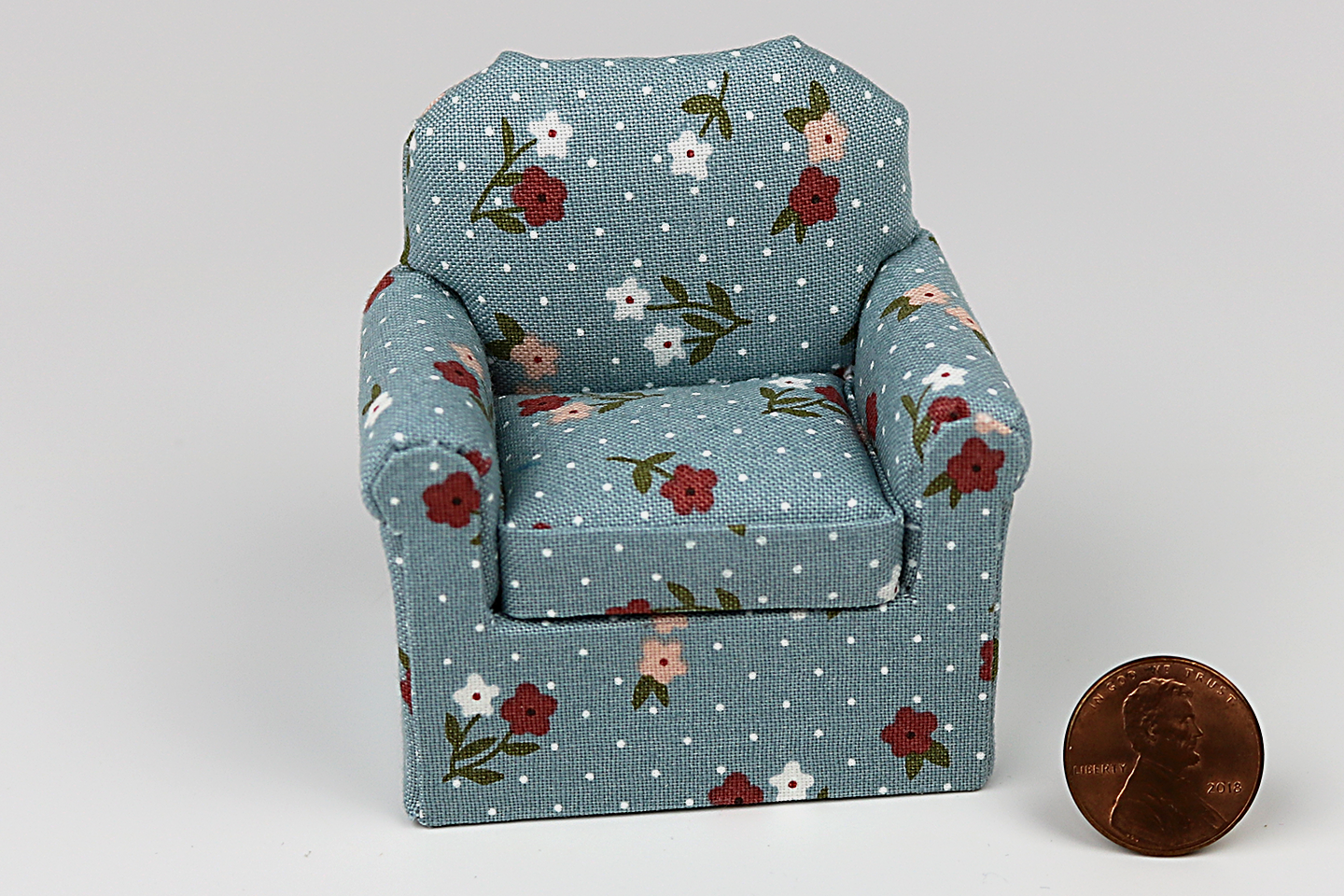 Youth Chair in Blue Spring Blooms