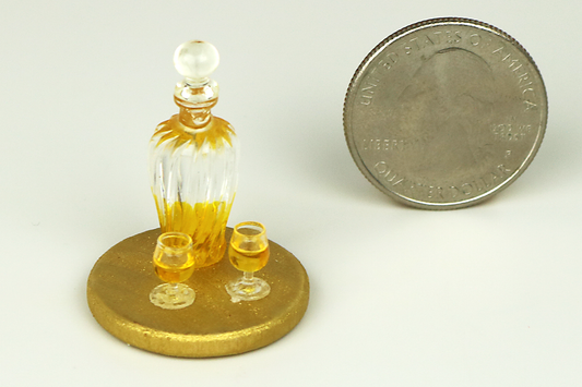 Whisky Decanter with Glasses (Round)
