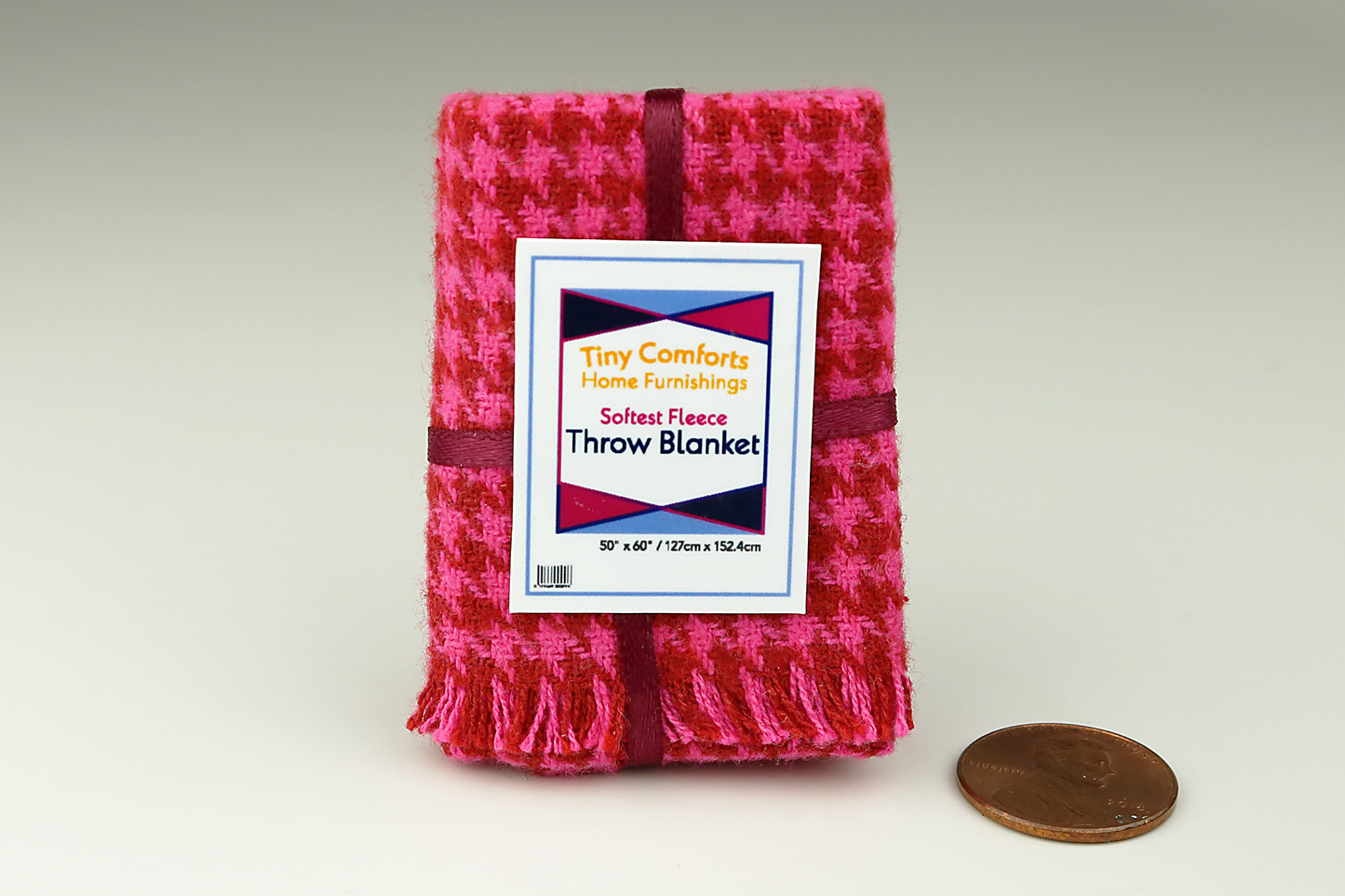 Fleece Throw Blanket in Pink