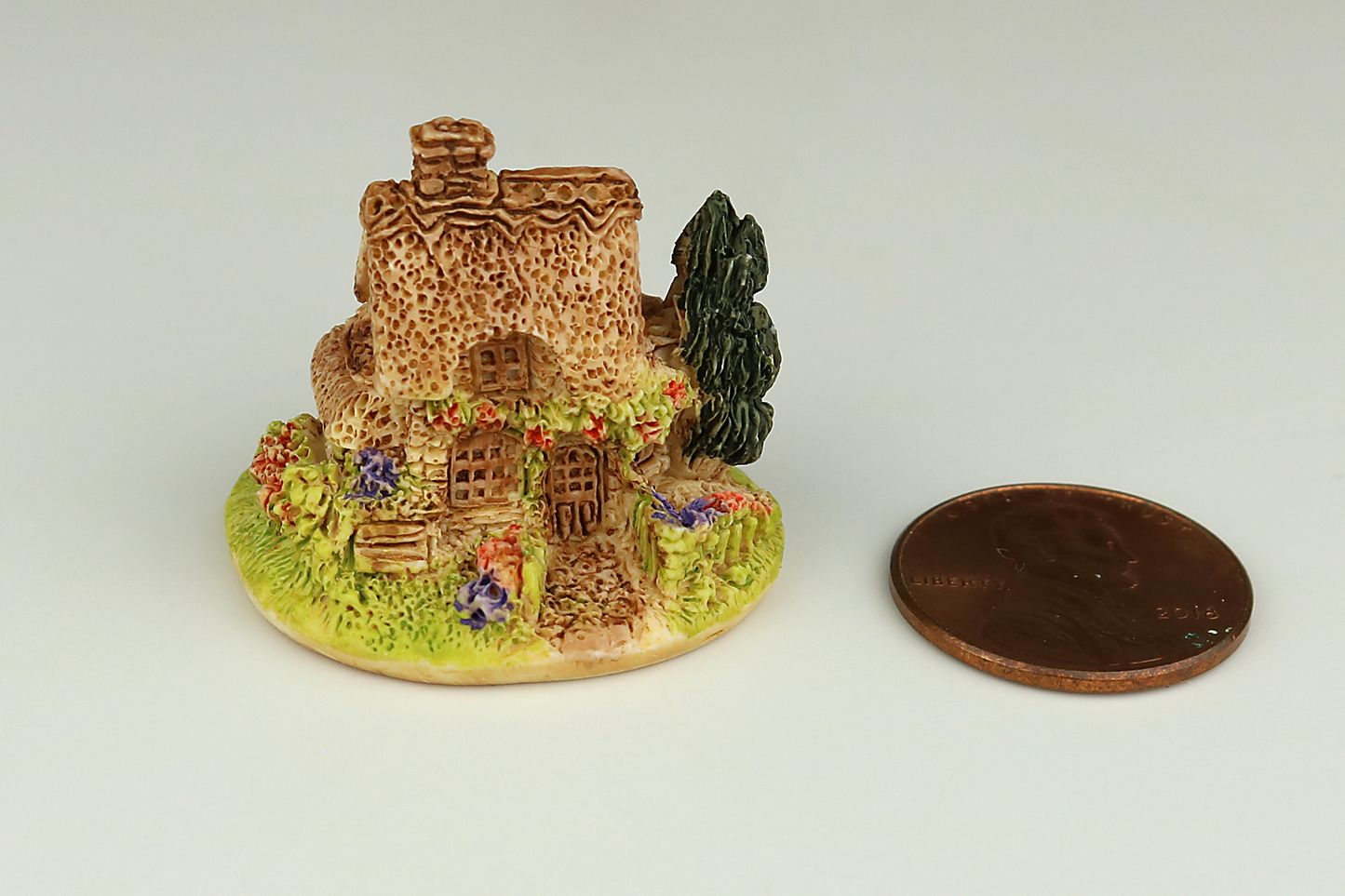 Ceramic Rustic Rose Cottage