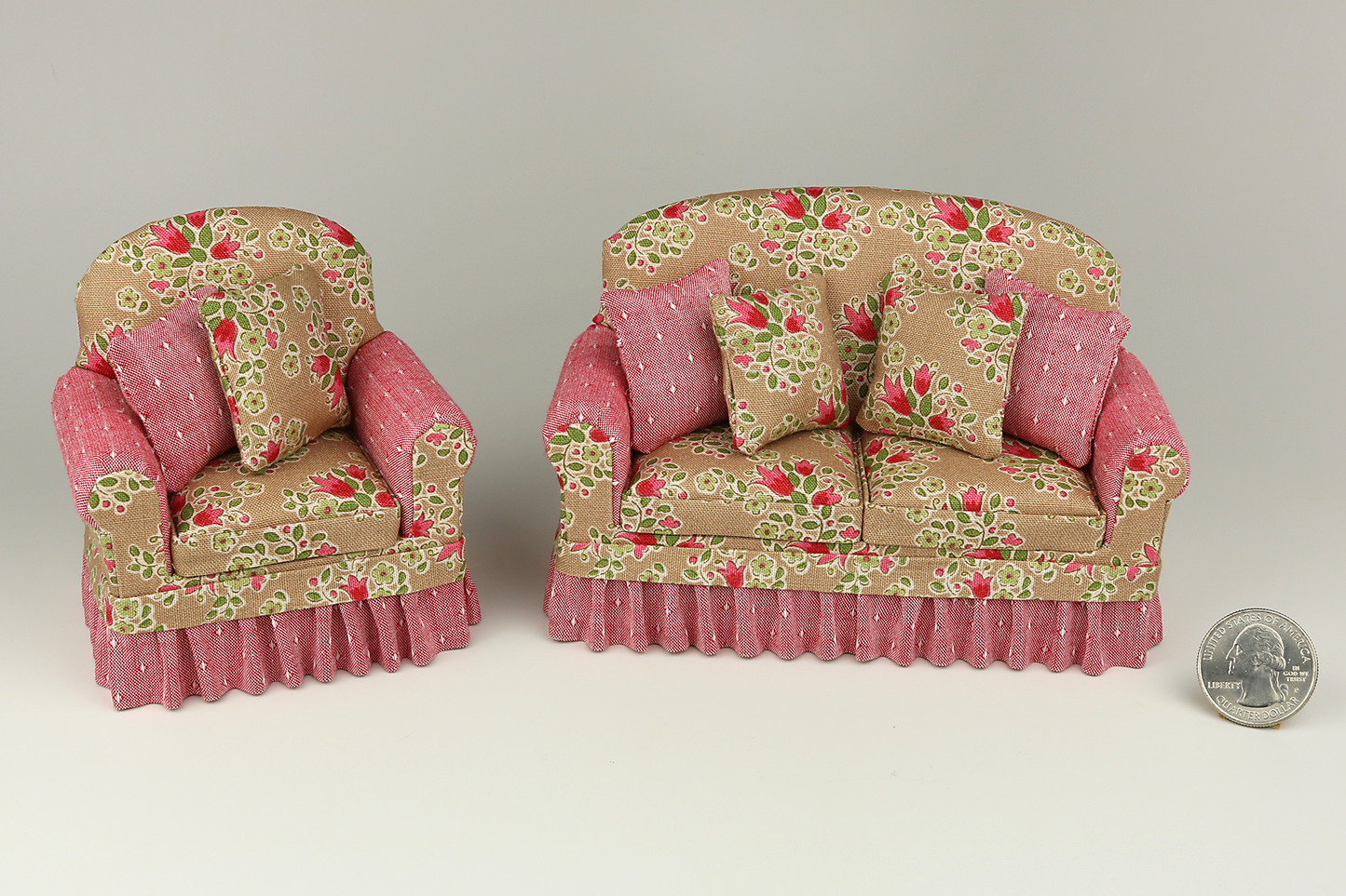 Floral Daydream Red-Ecru Loveseat