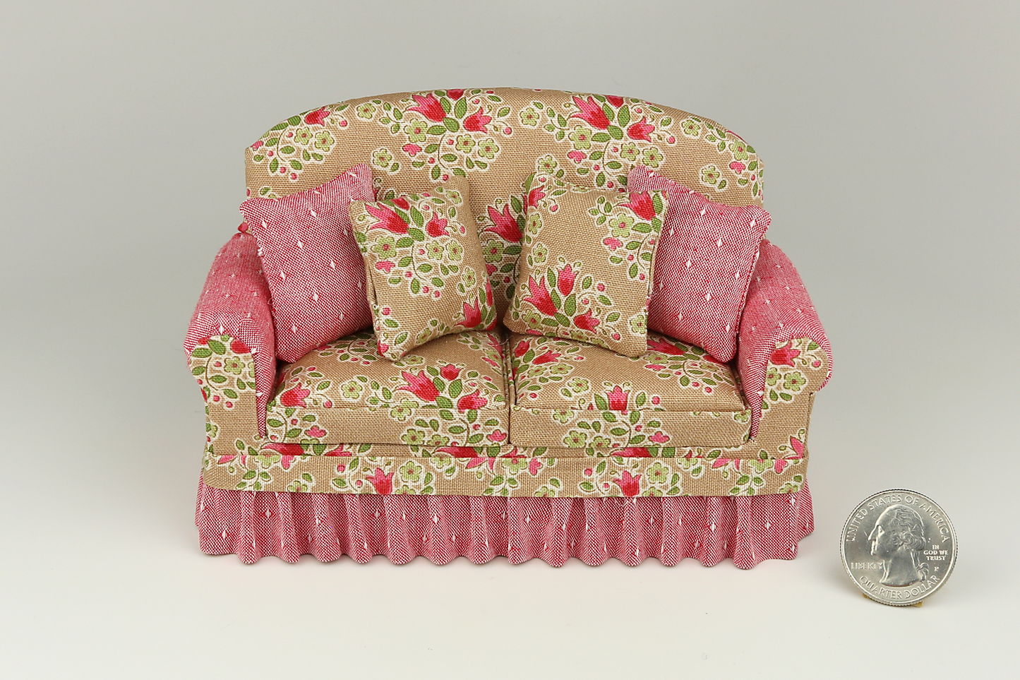 Floral Daydream Red-Ecru Loveseat