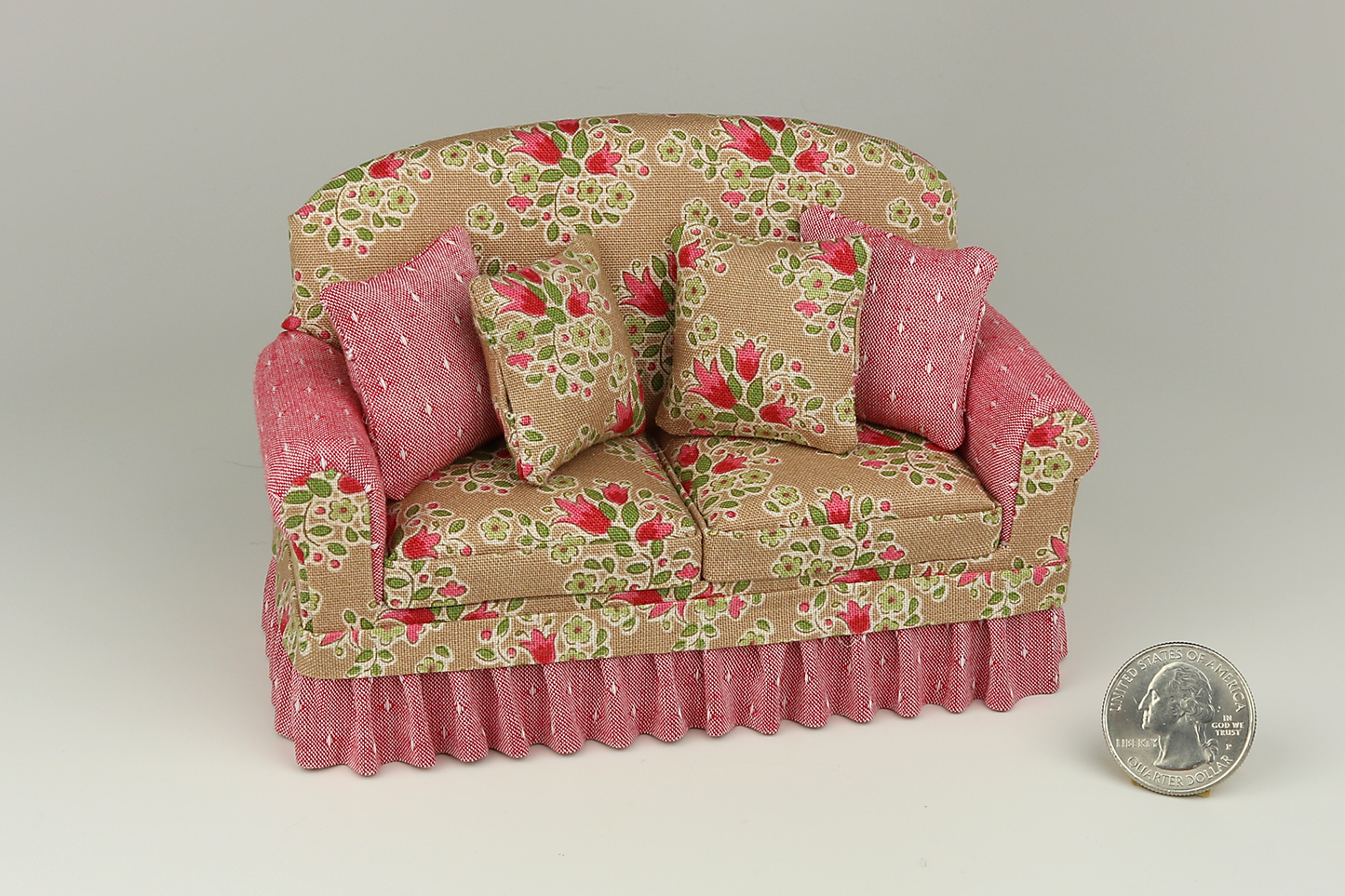 Floral Daydream Red-Ecru Loveseat
