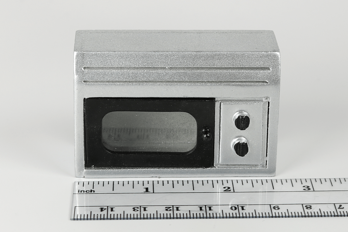 Microwave in Silver