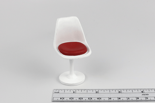 Tulip-style Chair