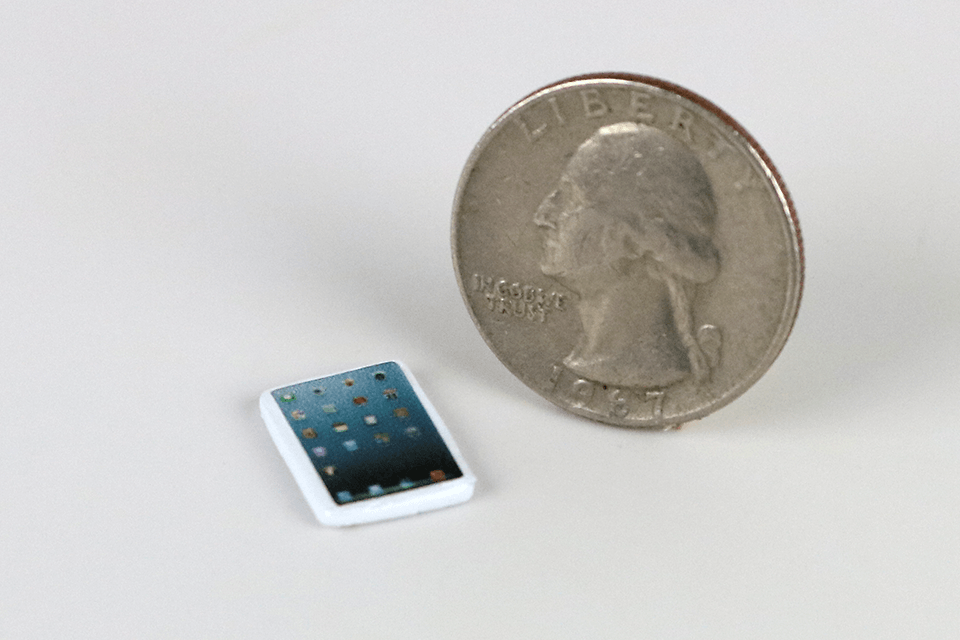 Mini White Tablet