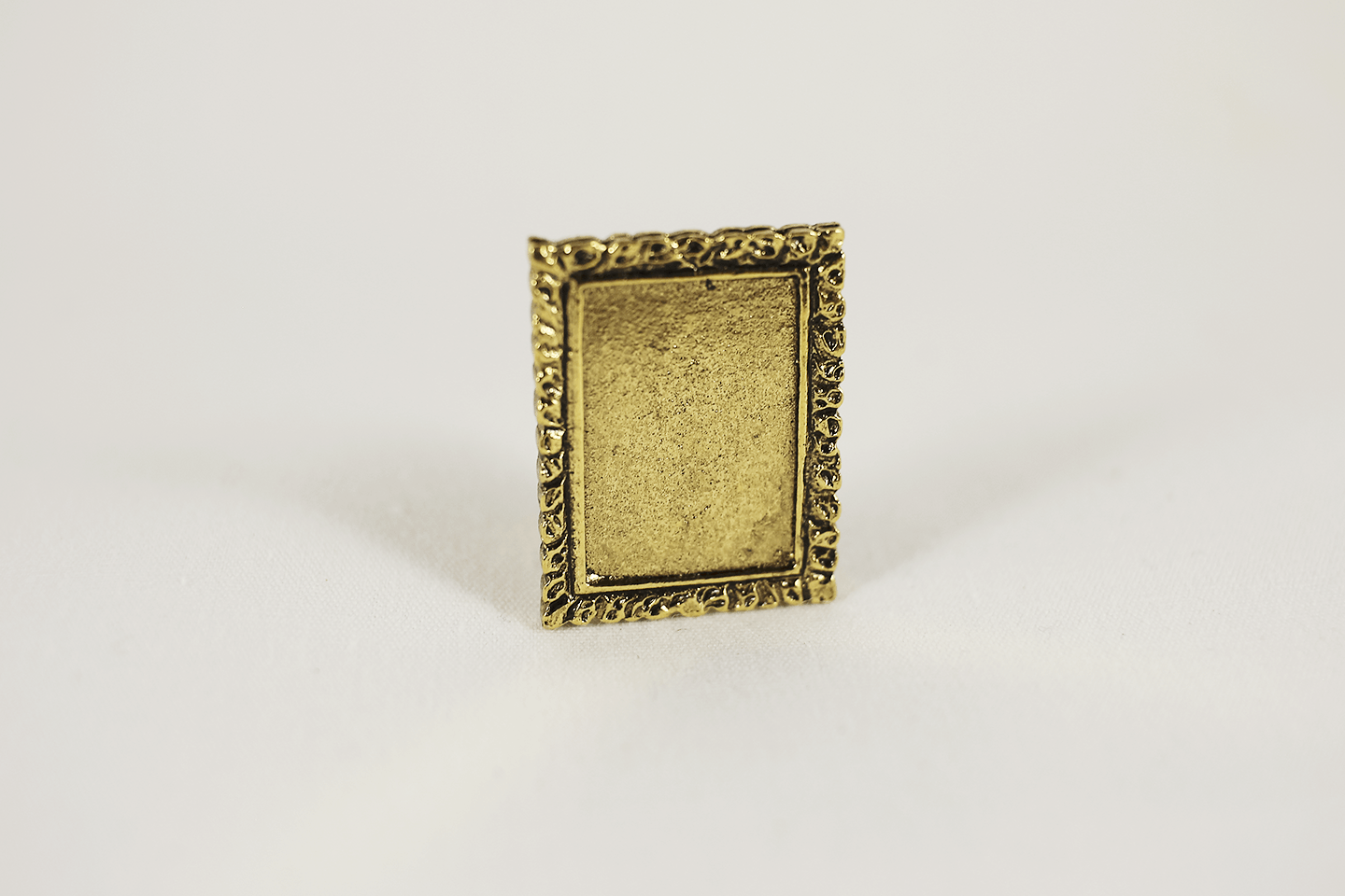 Single Gold Picture Frame -  - Dollhouse Alley - 1