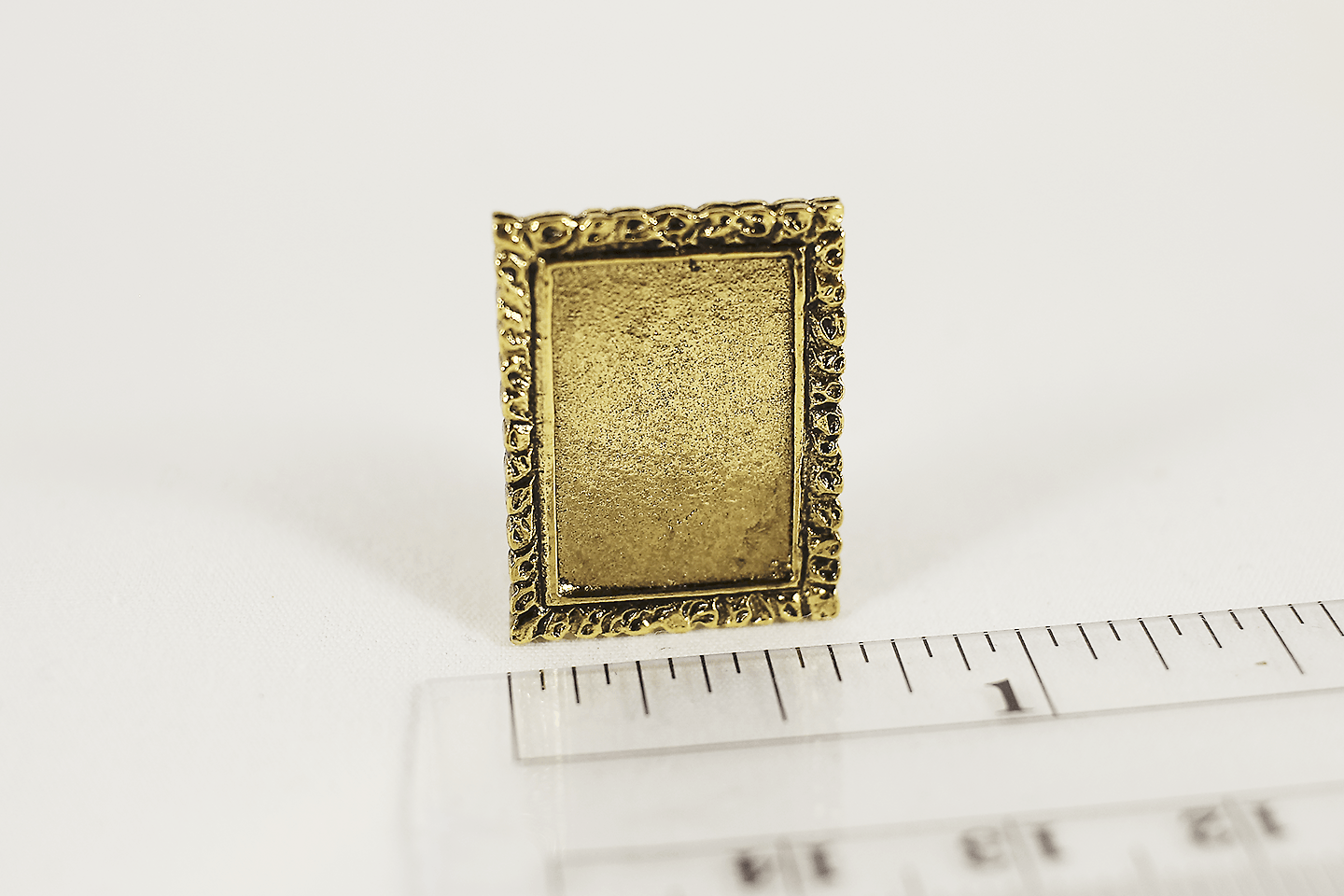 Single Gold Picture Frame -  - Dollhouse Alley - 2